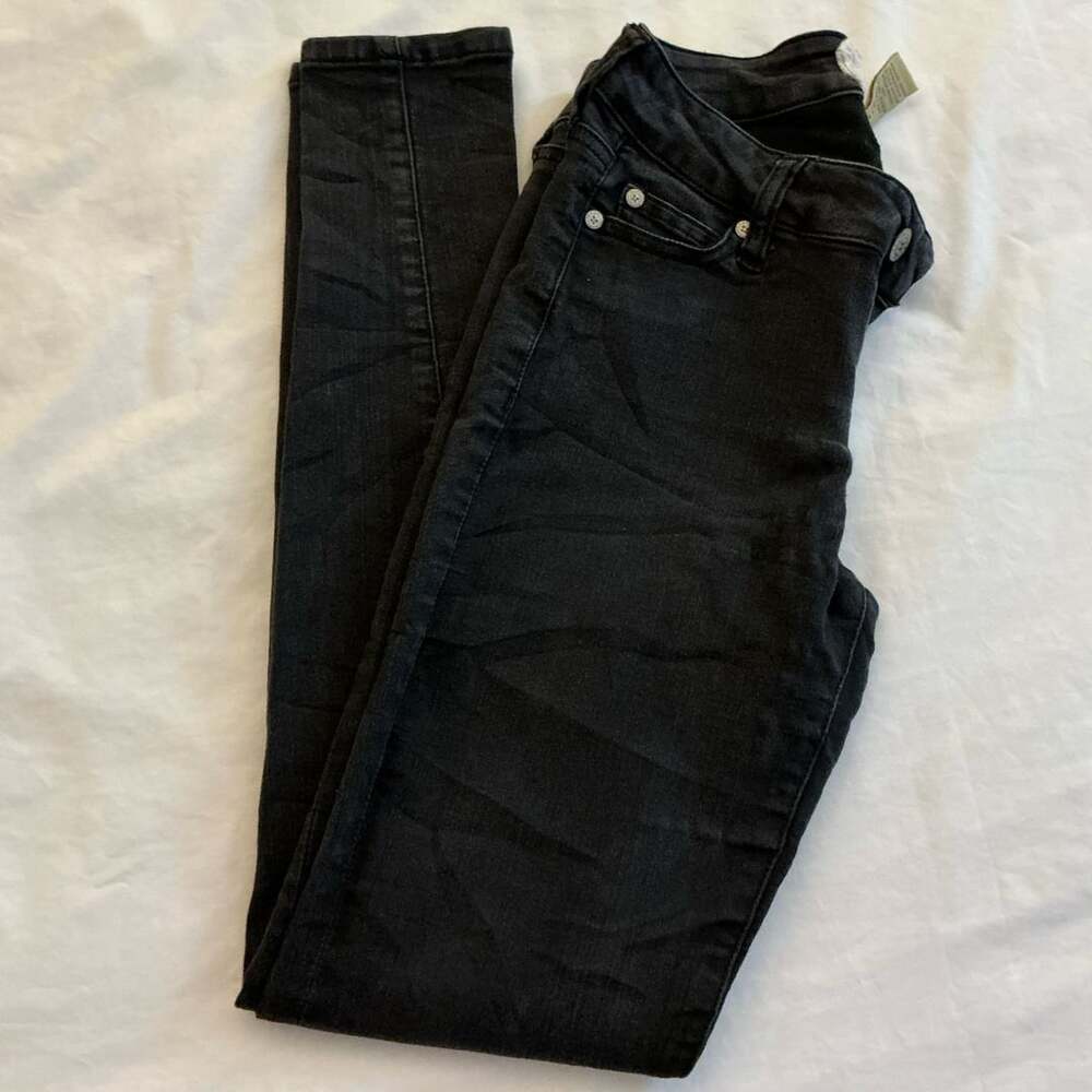 Altar'd State Skinny Jeans Size 26/3 Black Denim